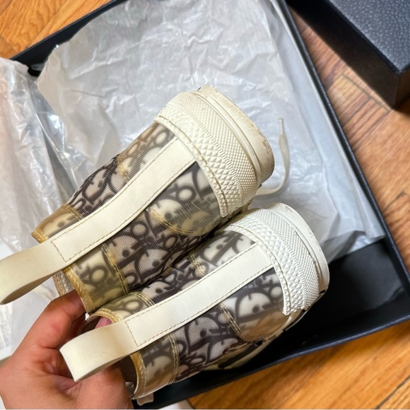 Dior White and Black High-Top Sneakers - Picture 5 of 8